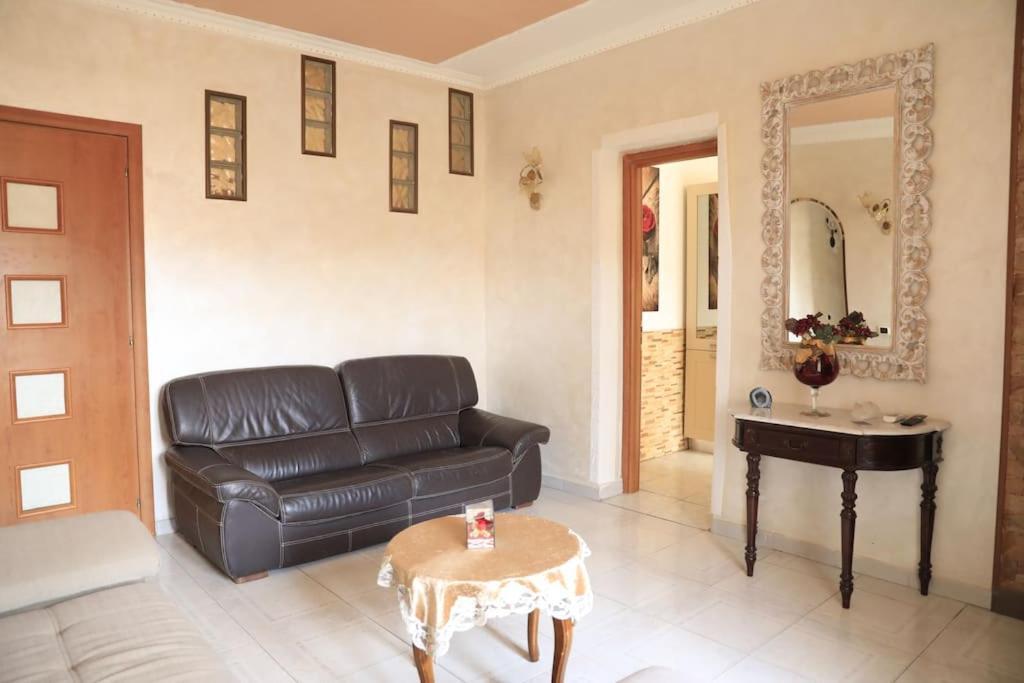 Ferienwohnung Due Minuti Dal Mare Con Balcone Vista Mare Tropea Exterior foto